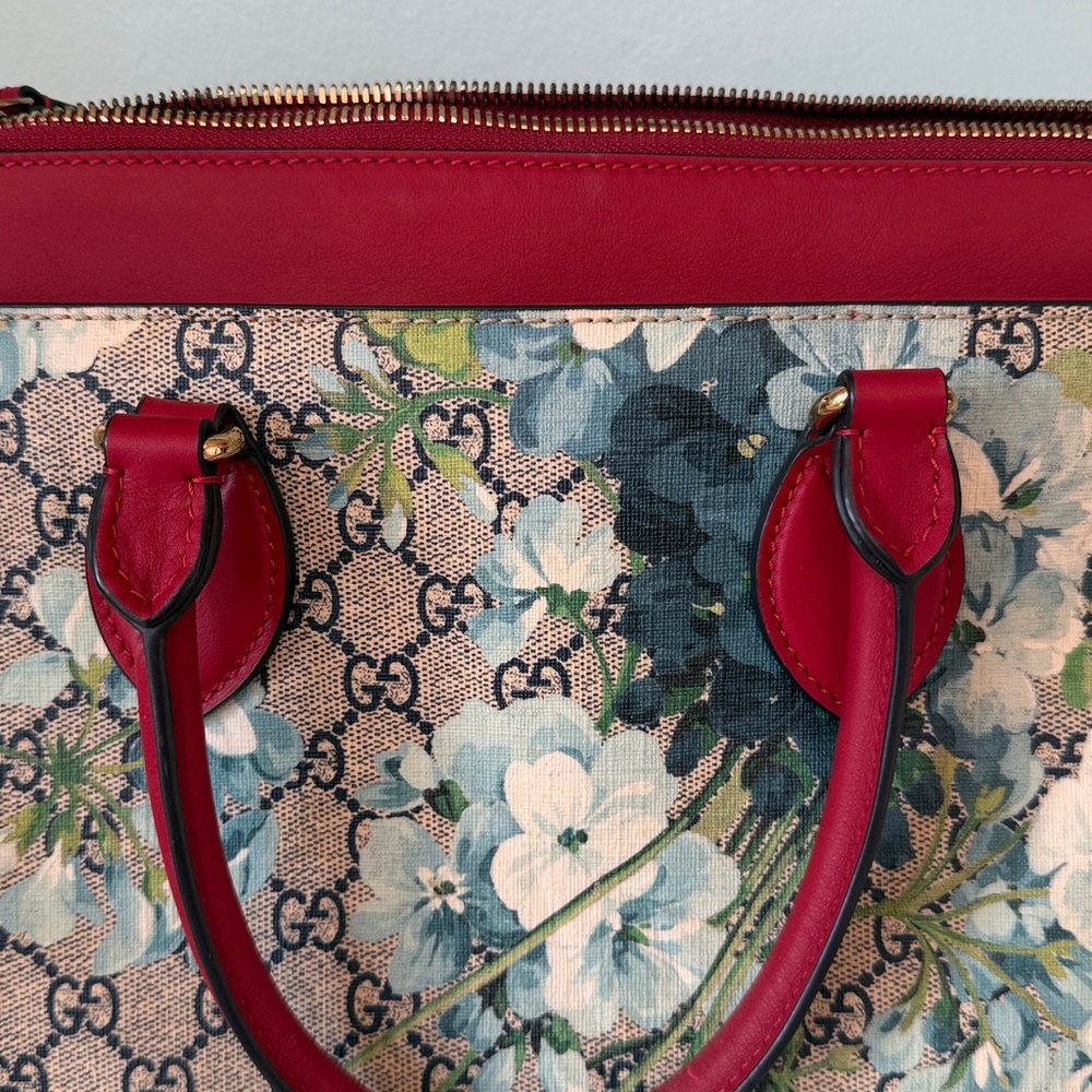 Gucci Bloom Satchel Bag with Crossbody Strap - Picture 12 of 14